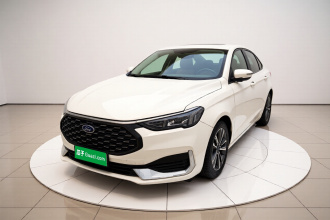 福特 福睿斯 2021款 1.5L 自动钻石版