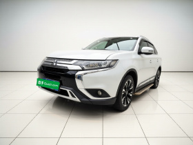 三菱 欧蓝德 2020款 2.0L 两驱畅享版 5座