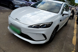 比亚迪 海豹05 DM-i 2025款 DM-i 智驾版 120KM旗舰型