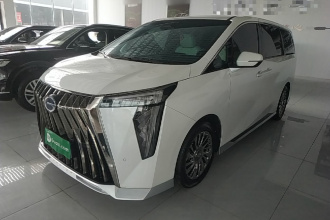 广汽传祺 传祺M8 2023款 宗师系列 双擎 御尊版