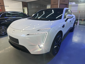 阿维塔11 2023款 鸿蒙版 智享升级款 90度 后驱版