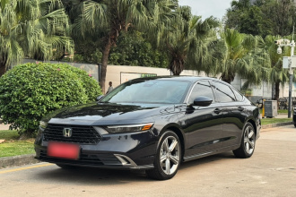 本田 雅阁新能源 2025款 2.0L e:PHEV 尊贵版