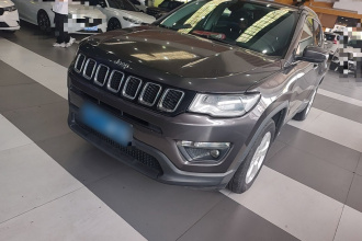 Jeep 指南者 2017款 200T 自动家享版