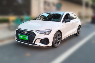 奥迪A3 2022款 Sportback 35 TFSI 时尚运动型