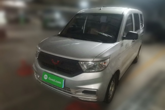 五菱汽车 五菱宏光V 2022款 1.5L劲取版液压助力LAR