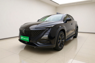 长安UNI-T 2020款 1.5T 尊贵型