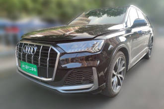 奥迪Q7 2021款 55 TFSI quattro S line运动型