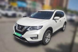 日产 奇骏 2022款 2.0L 两驱智联臻享版