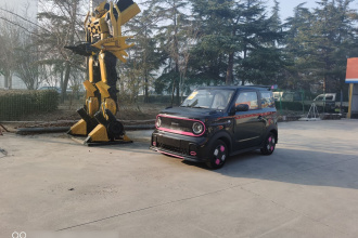 吉利银河 2025款 210km 熊猫卡丁