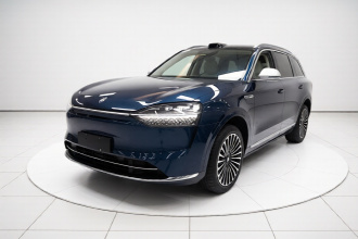 鸿蒙智行 问界M9 2025款 增程 Ultra版 52kWh 6座版 (192线激光雷达）