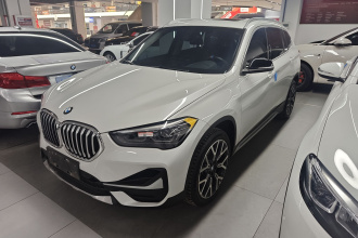 宝马X1 2022款 改款 xDrive25Li 尊享型