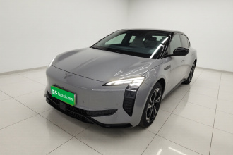 红旗EH7 2024款 640 Pro+ 四驱版