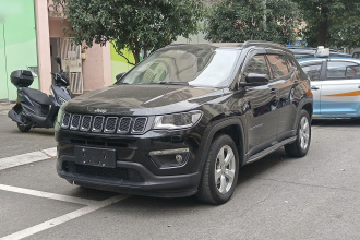 Jeep 指南者 2017款 200T 自动家享版