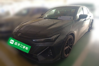 长安UNI-V 2022款 1.5T 尊贵型