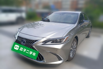 雷克萨斯ES 2021款 300h 卓越版