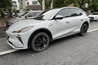 智己汽车 智己LS7 2023款 100kWh Lux后驱版