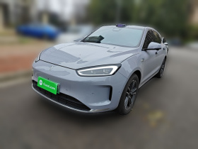 鸿蒙智行 问界M5 2025款 增程   Ultra 四驱版