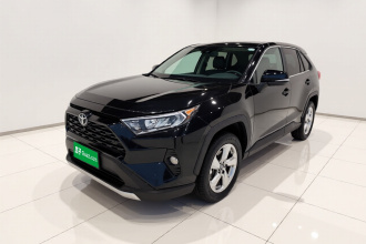 丰田 RAV4荣放 2022款 2.0L CVT两驱风尚Plus版