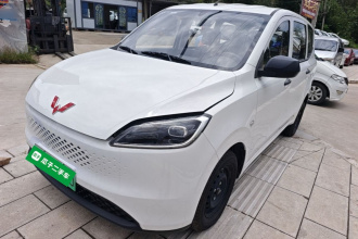 五菱汽车 五菱宏光新能源 2025款 增程式混动 50KM 标准型