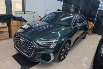 奥迪A3 2024款 A3L Limousine 35 TFSI 时尚运动型