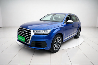 奥迪Q7 2016款 45 TFSI S line运动型