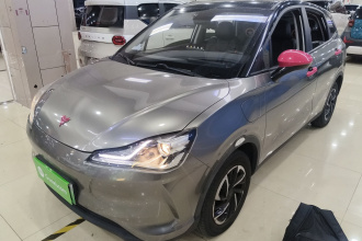 哪吒汽车 哪吒V 2021款 长续航娱乐版升级型