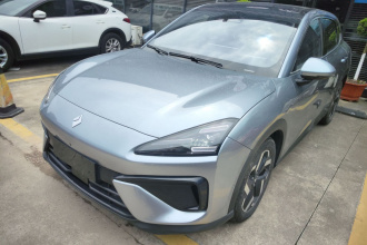 宝骏云海 2024款 140km 插混版