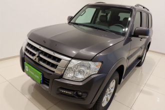 三菱 帕杰罗(进口) 2016款 3.0L 自动豪华版 国V