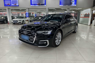 奥迪A6L 2023款 改款 45 TFSI 臻选动感型