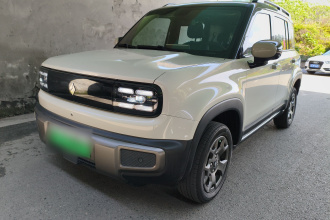 宝骏悦也Plus 2025款 旗舰版 5座