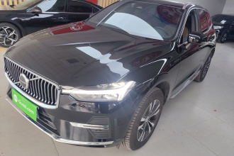 沃尔沃XC60 2025款 B5 四驱智逸豪华版