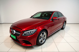 奔驰C级 2019款 改款 C 260 L 4MATIC 运动版