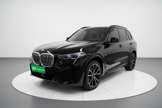宝马X5 2023款 xDrive 30Li 尊享型M运动曜夜套装
