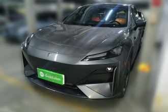 深蓝汽车 深蓝S07 2024款 215Max 增程版