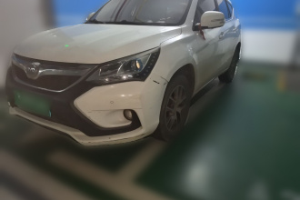 比亚迪 宋 2016款 1.5TI 手动豪华型