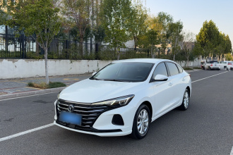 长安 逸动 2021款 PLUS 1.6L GDI 手动精英型