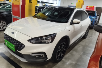 福特 福克斯Active 2020款 EcoBoost 180 自动劲耀型