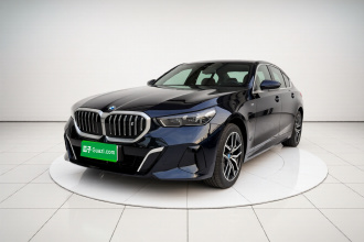 宝马i5 2024款 eDrive 35L M运动套装