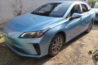 埃安 AION S 2023款 炫 530 48.67kWh 磷酸铁锂