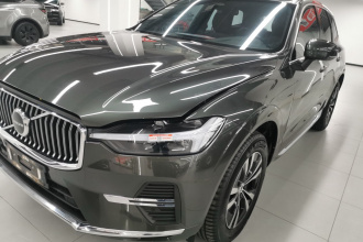 沃尔沃XC60 2022款 B5 四驱智逸豪华版