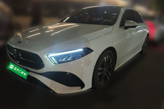 奔驰A级 2023款 A 200 L 动感型