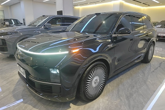 理想汽车 理想L9 2025款 Ultra 智能焕新版
