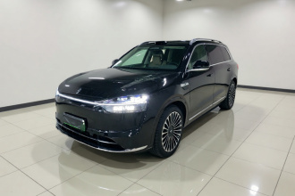 鸿蒙智行 问界M9 2025款 增程 Ultra版 52kWh 6座版 (192线激光雷达）