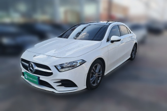 奔驰A级 2021款 改款 A 180 L 运动轿车