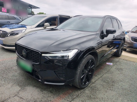 沃尔沃XC60新能源 2025款 插电式混动 长续航四驱智远极夜黑版