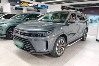 鸿蒙智行 问界M7 2022款 1.5T 四驱豪华版