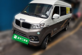 金杯 新海狮X30L CNG 2023款 70L CNG财富版客车6/7座中央空调版SWCC15M