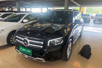 奔驰GLB 2023款 GLB 220 动感型