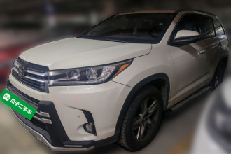 丰田 汉兰达 2018款 2.0T 四驱尊贵版 7座 国V
