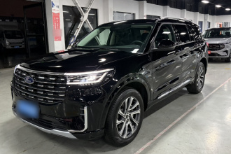 福特 探险者 2025款 2.3T EcoBoost 四驱穿越版 5座